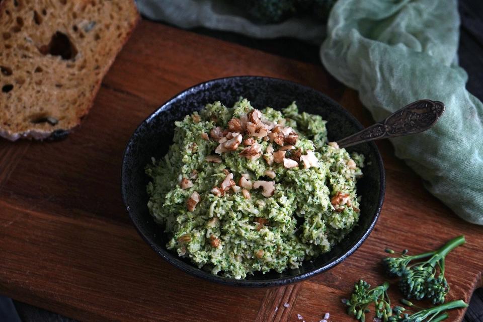 Brokolicové pesto