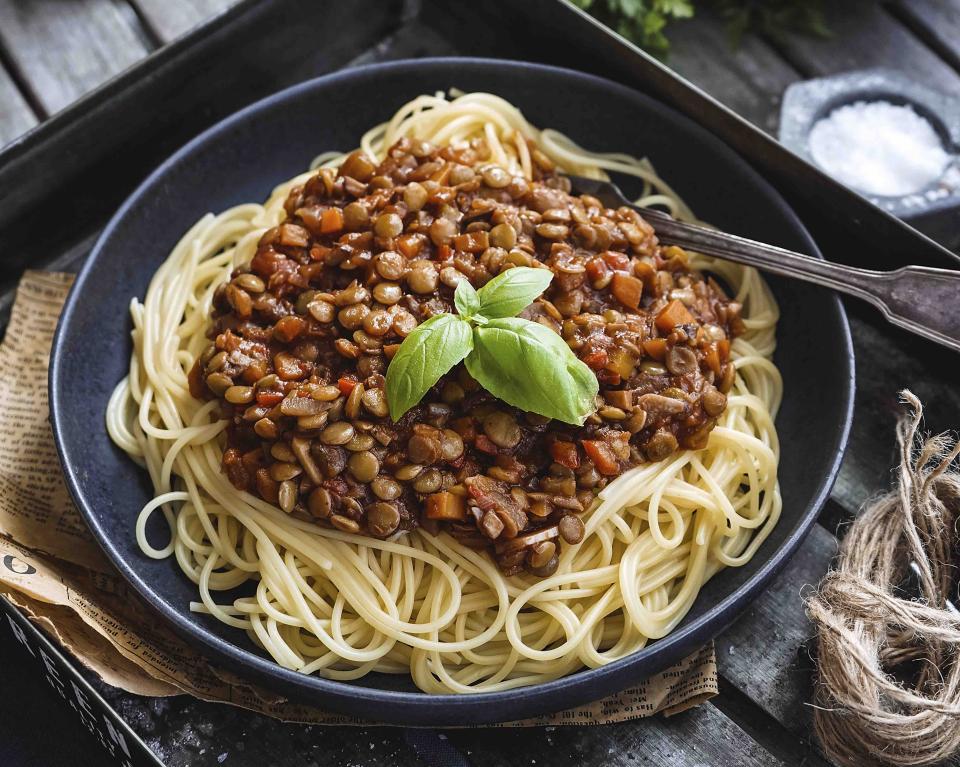 Špagety Bolognese s červenou šošovicou