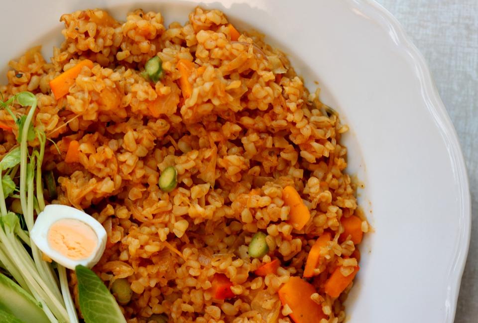 Bulgur s kapustou a špargľou